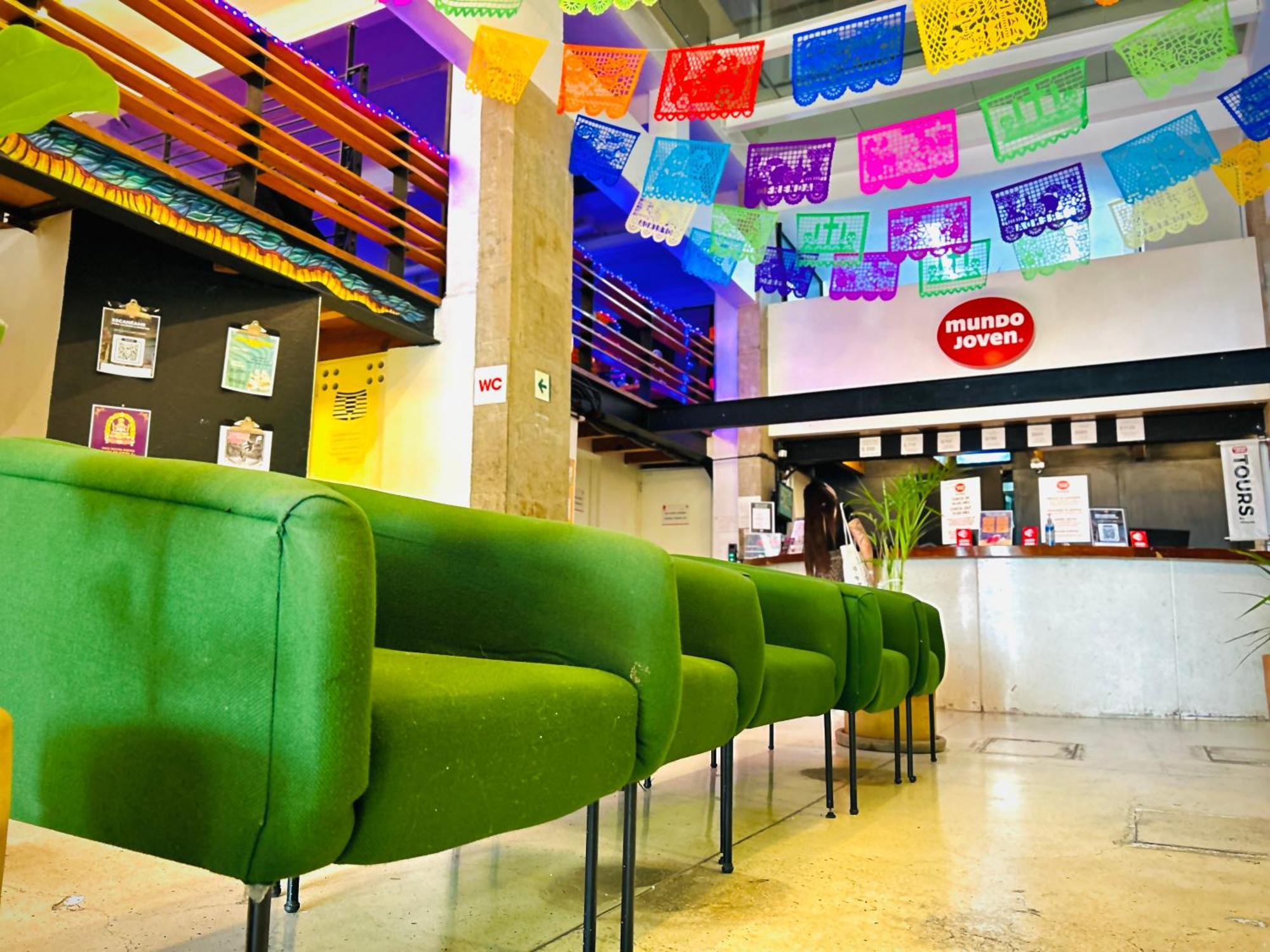Hostel Mundo Joven Catedral مدينة مكسيكو المظهر الخارجي الصورة