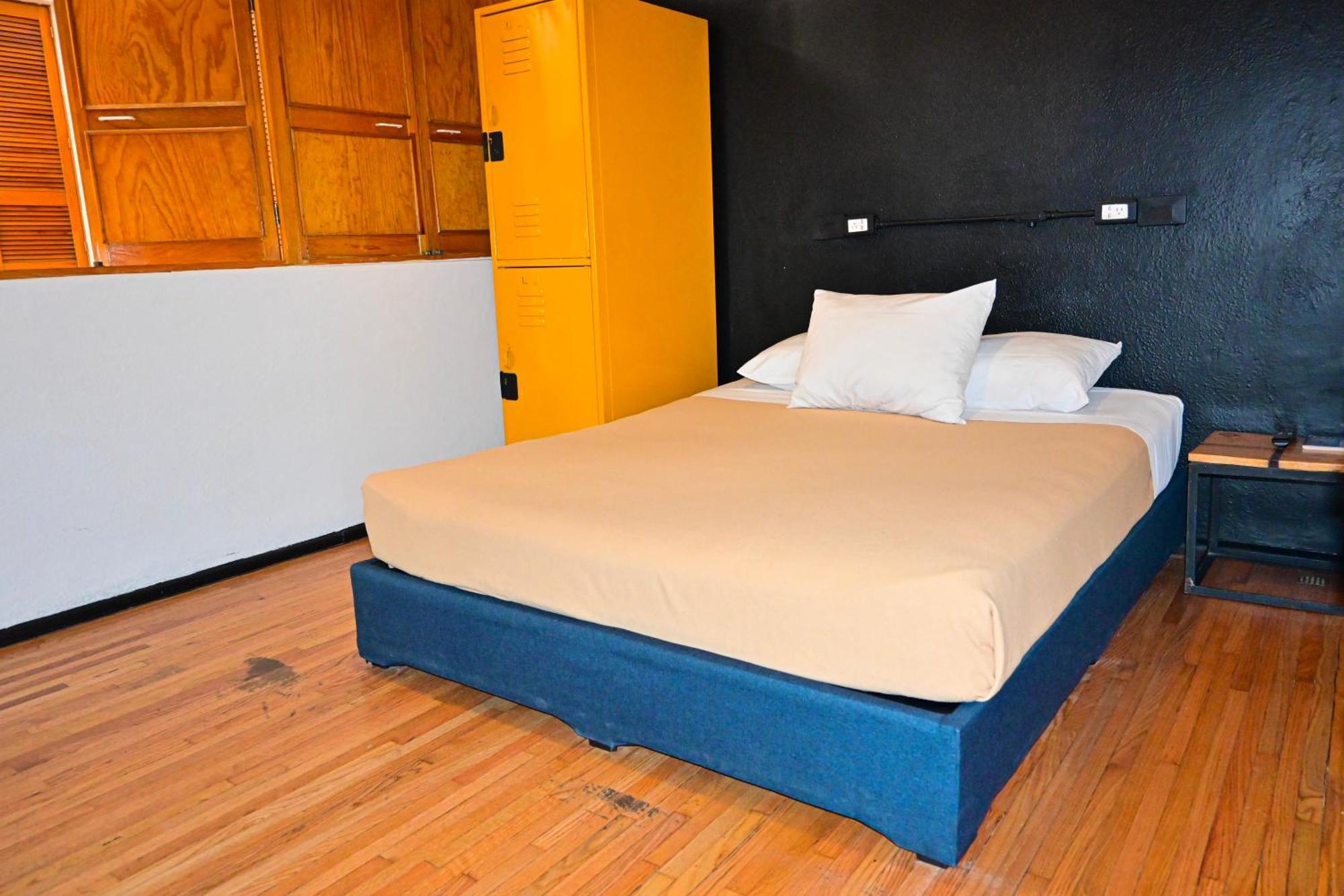 Hostel Mundo Joven Catedral مدينة مكسيكو المظهر الخارجي الصورة