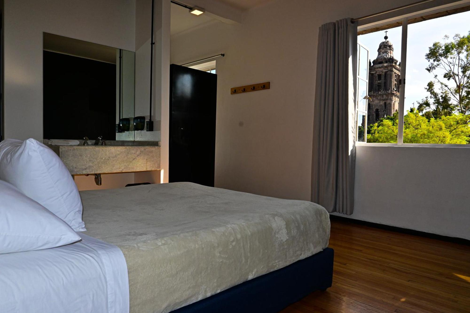 Hostel Mundo Joven Catedral مدينة مكسيكو المظهر الخارجي الصورة